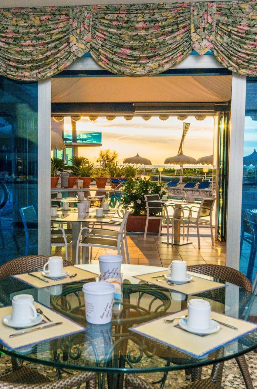 Hotel Panoramic Caorle Ngoại thất bức ảnh